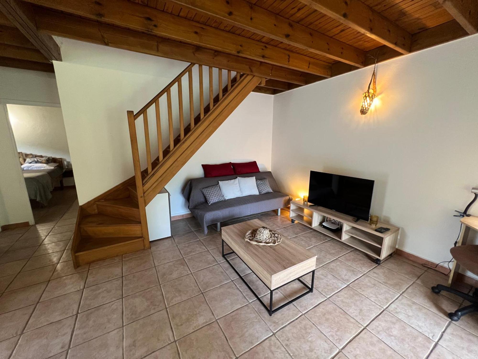 Villa Au Calme Avec Jacuzzi, Villa Le Boursoie Les Abymes Eksteriør billede